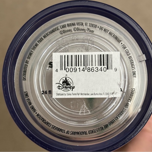 Disneyland Parks Christmas 2020 Acrylic Tumbler with Straw - Picture 6 of 6